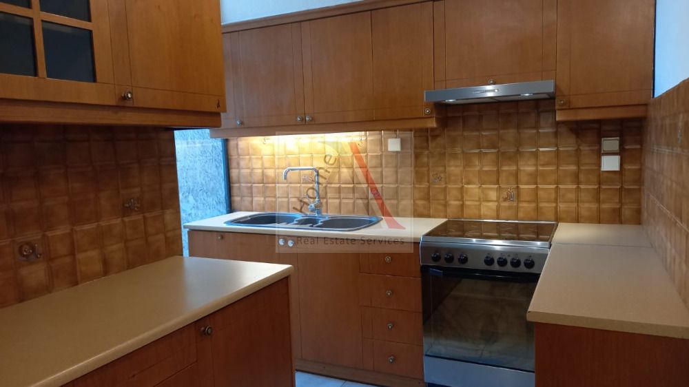 Apartment in Central Athens - view 1