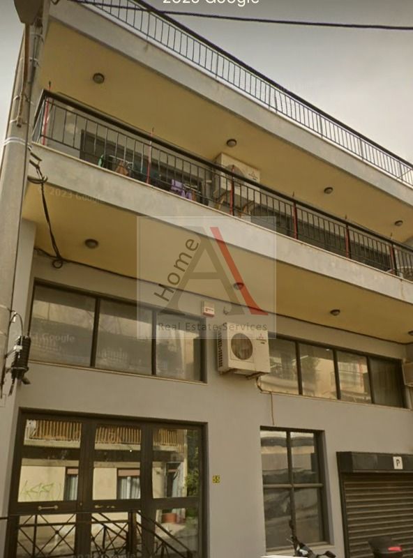 House in Peristeri - view 1
