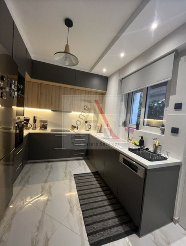 Apartment in Palaio Faliro - view 1
