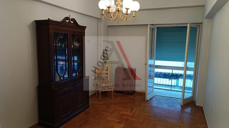 Apartment in Athens - view 1