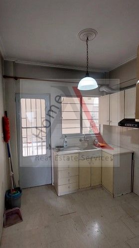 Apartment in Ilioupoli - view 1