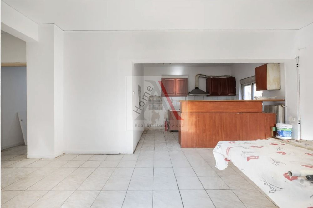 Apartment in Pefki - view 1