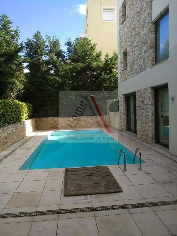 House in Kifisia - view 1
