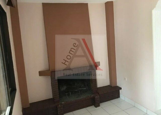 House in Kifisia - view 1