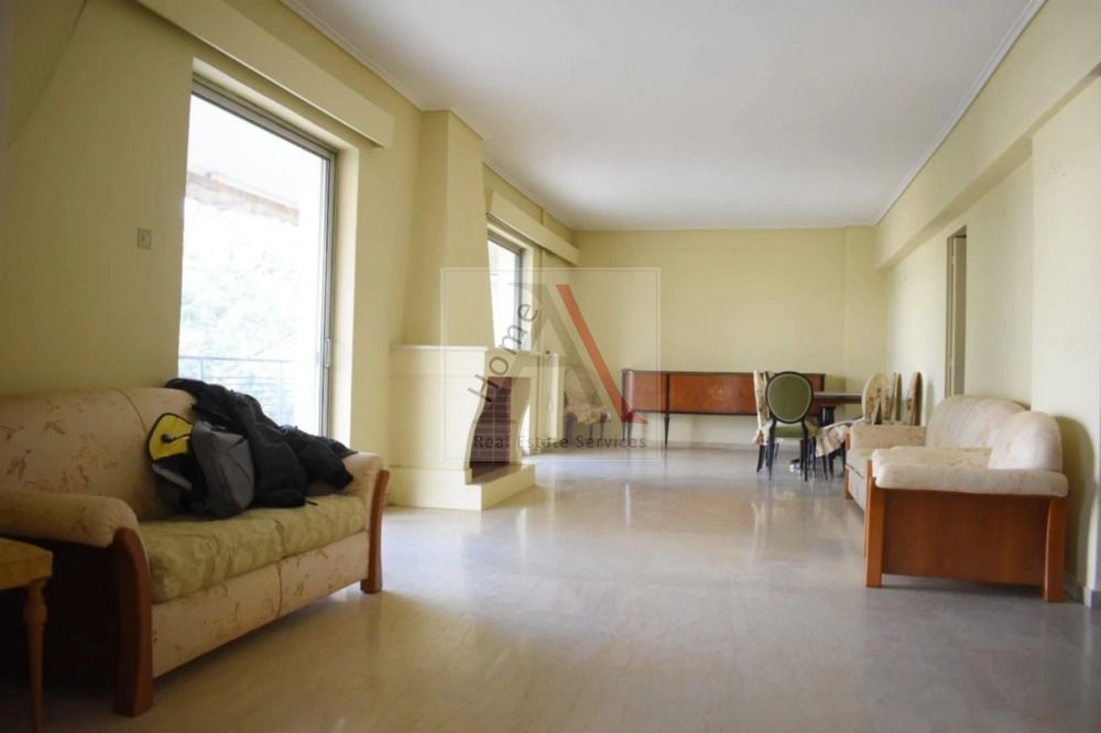 Apartment in Kifisia - view 1