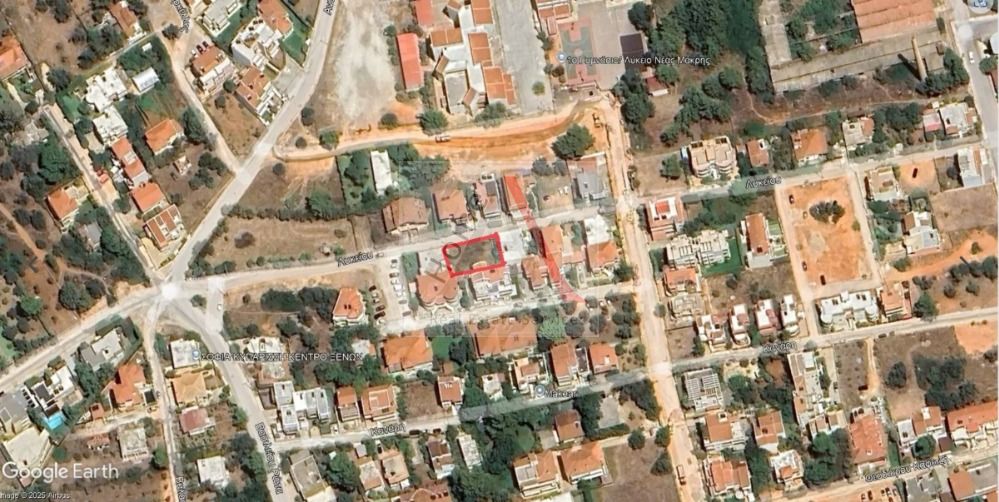 Land in Nea Makri - view 1