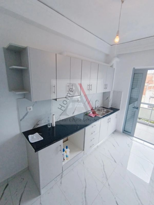 Apartment in Kallithea - view 1