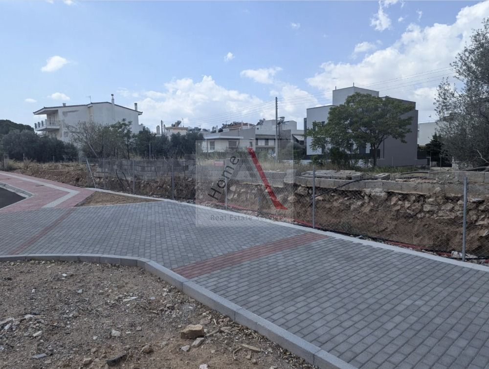 Land in Marousi - view 1