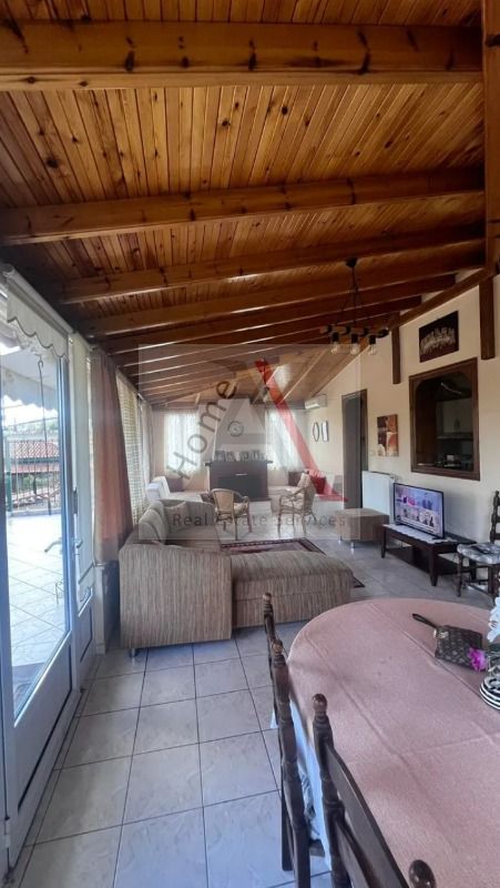 House in Sicyon - view 1