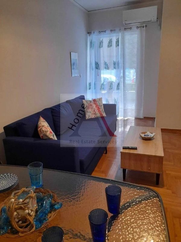 Apartment in Palaio Faliro - view 1