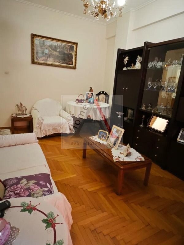 Apartment in Kallithea - view 1