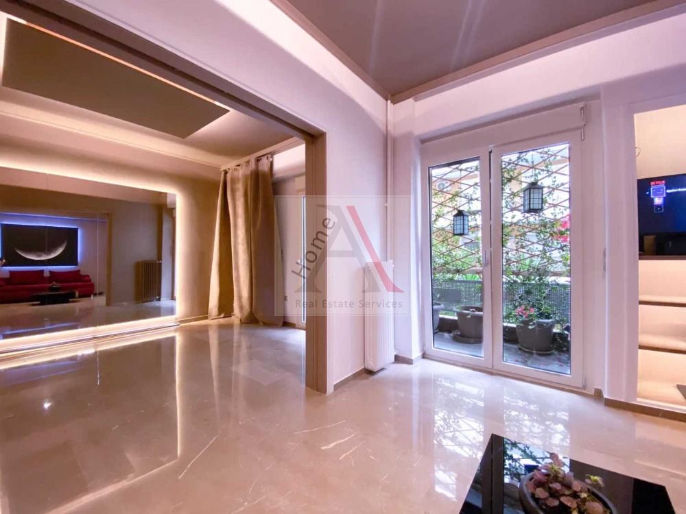 Apartment in Nea Smyrni - view 1