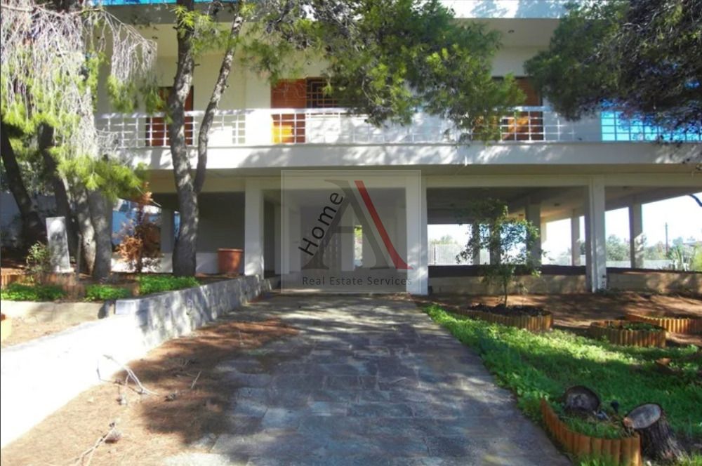House in Nea Makri - view 1