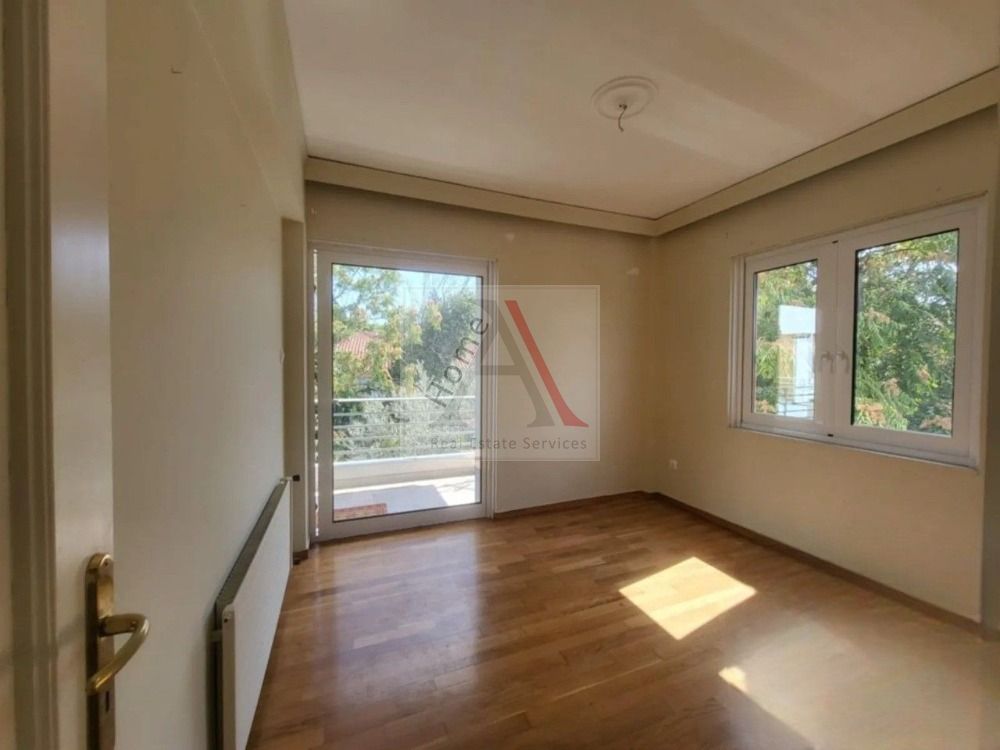 Penthouse in Kifisia - view 1