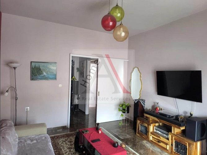 Apartment in Argyroupoli - view 1