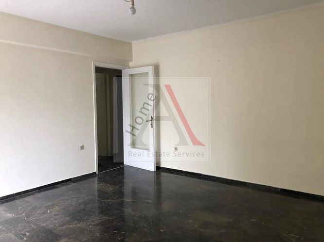 Apartment in Athens - view 1