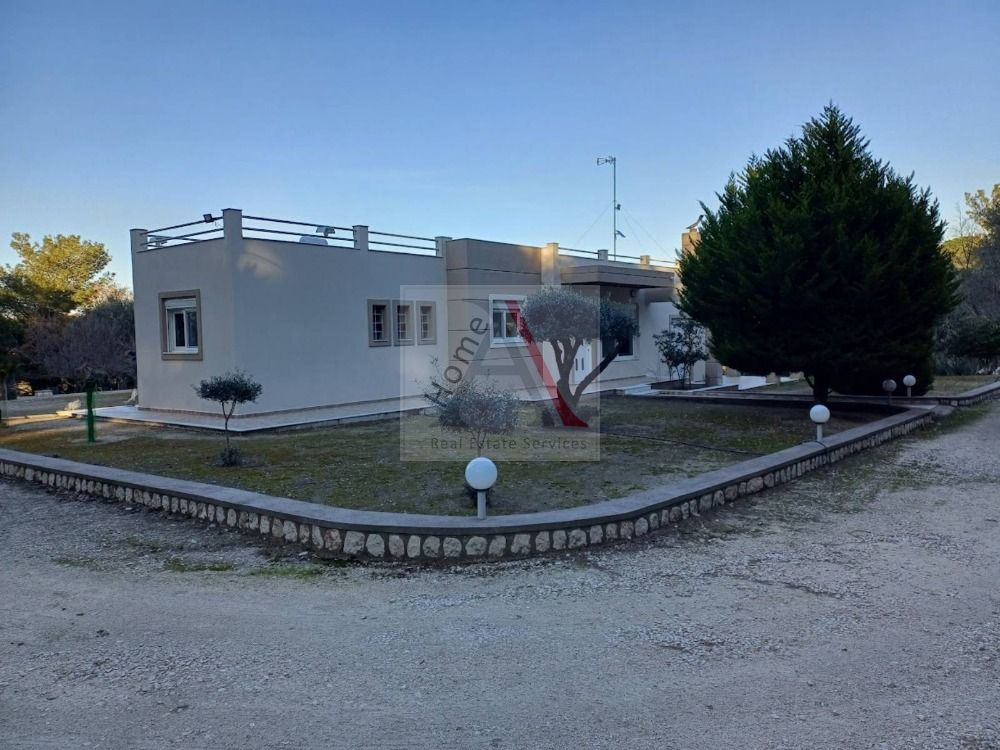 House in Rhodes - view 1