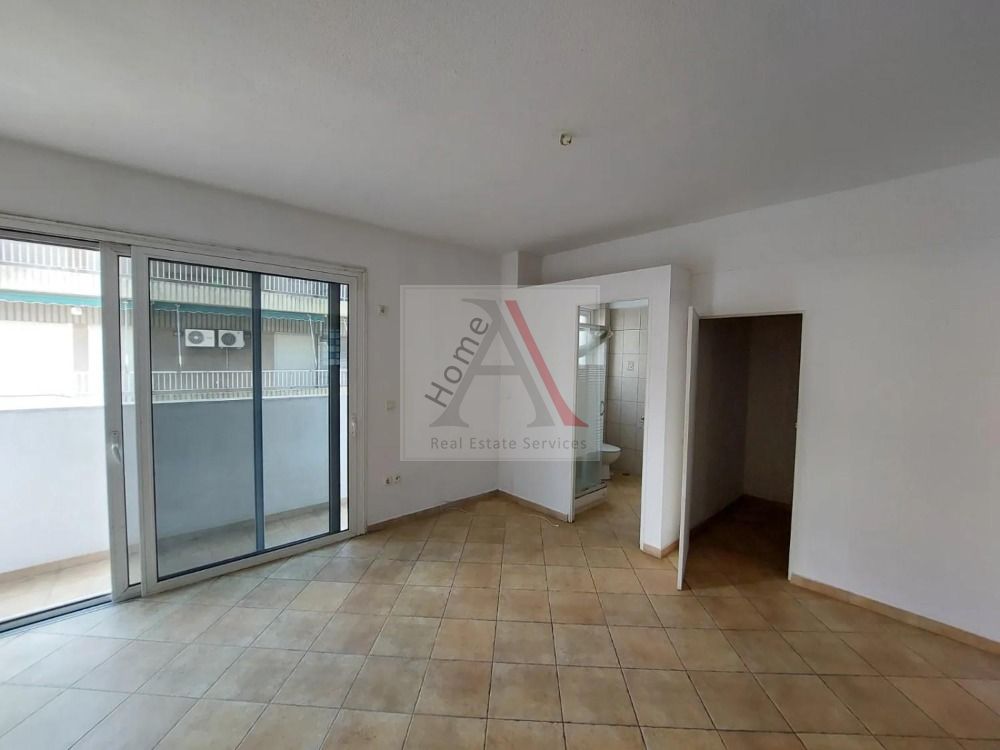 Apartment in Kallithea - view 1