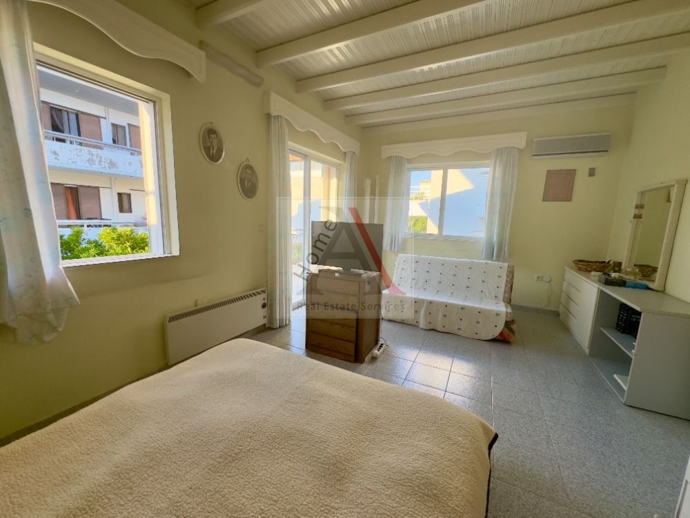 Apartment in Rhodes - view 1