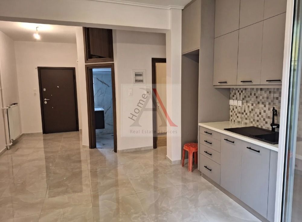 Apartment in Central Athens - view 1