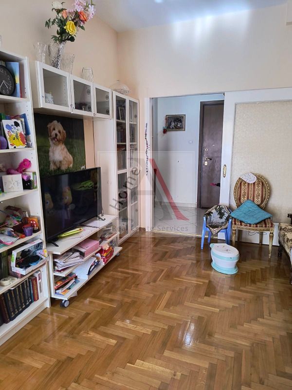 Apartment in Athens - view 1