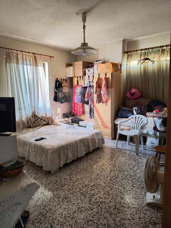 Apartment in Athens - view 1