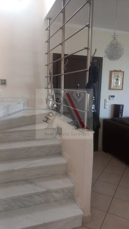 House in Aria - view 1
