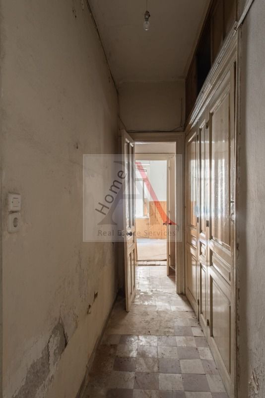 House in Athens - view 1