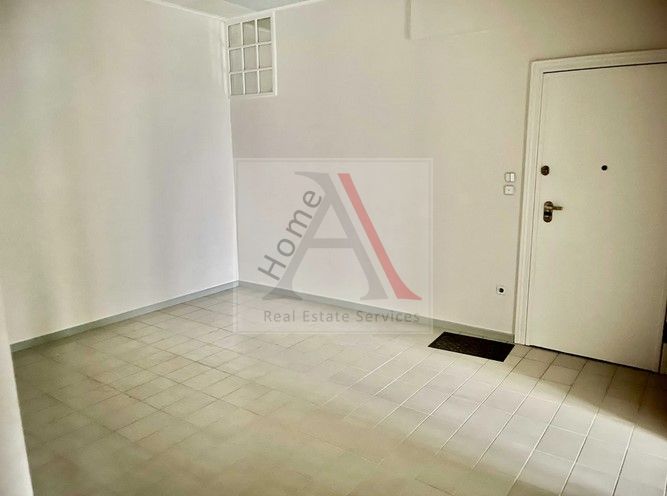 Apartment in Athens - view 1