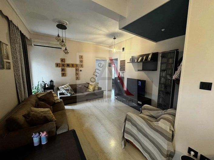 Apartment in Athens - view 1