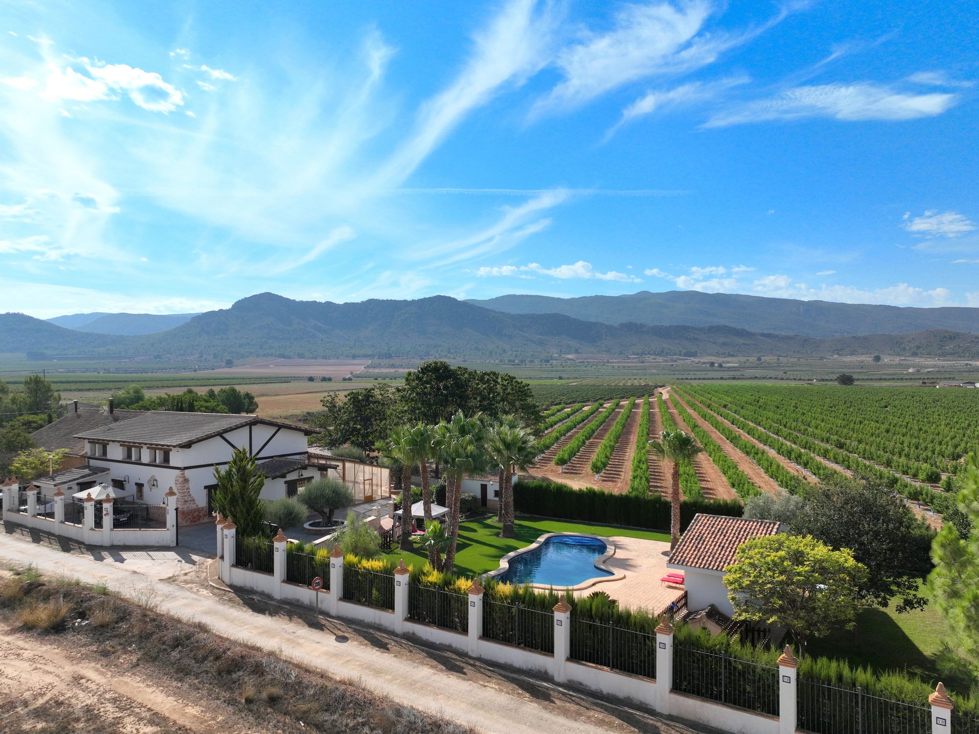 House in Santa Cruz - view 1
