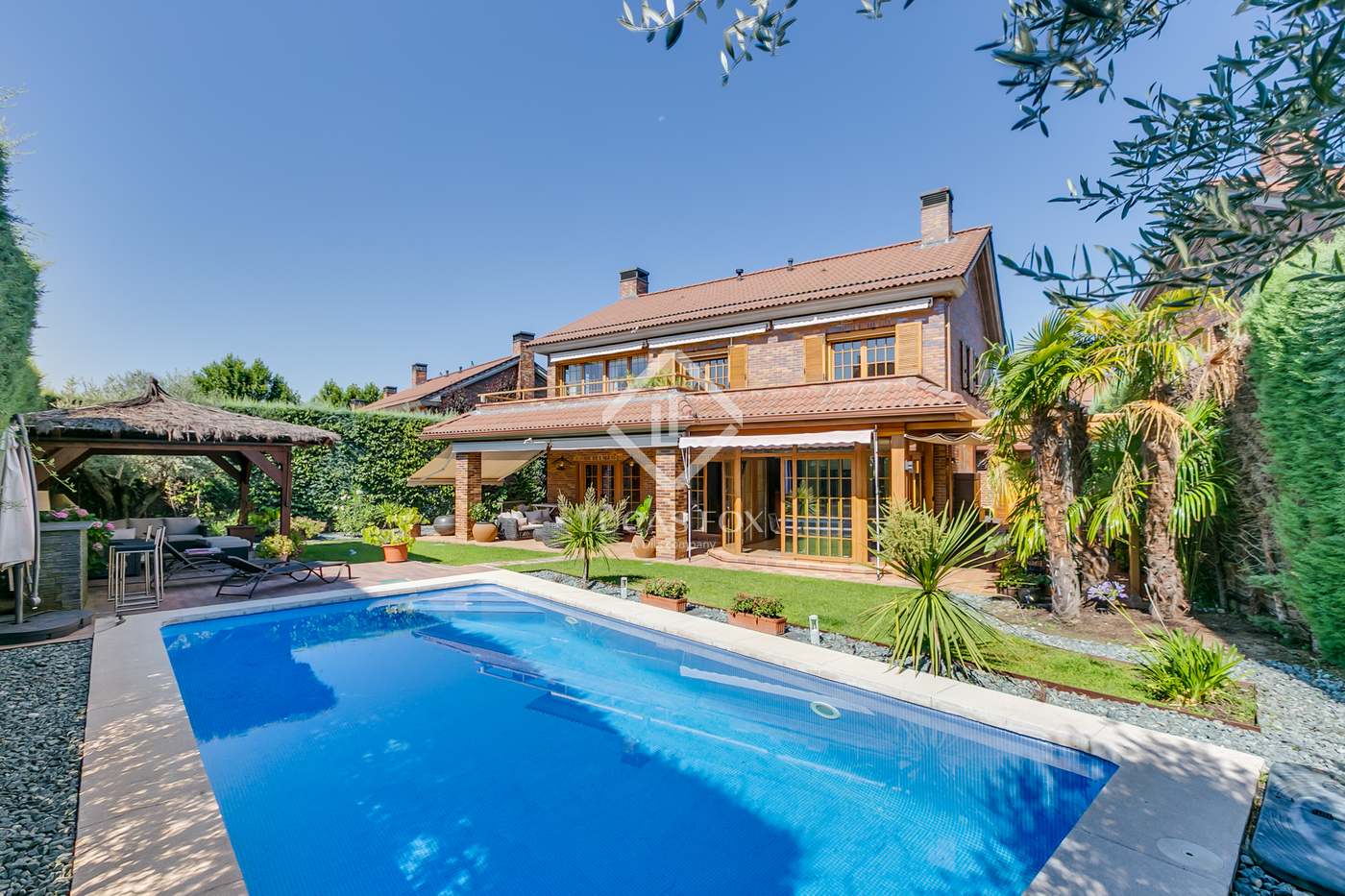 House in Las Rozas de Madrid - view 1