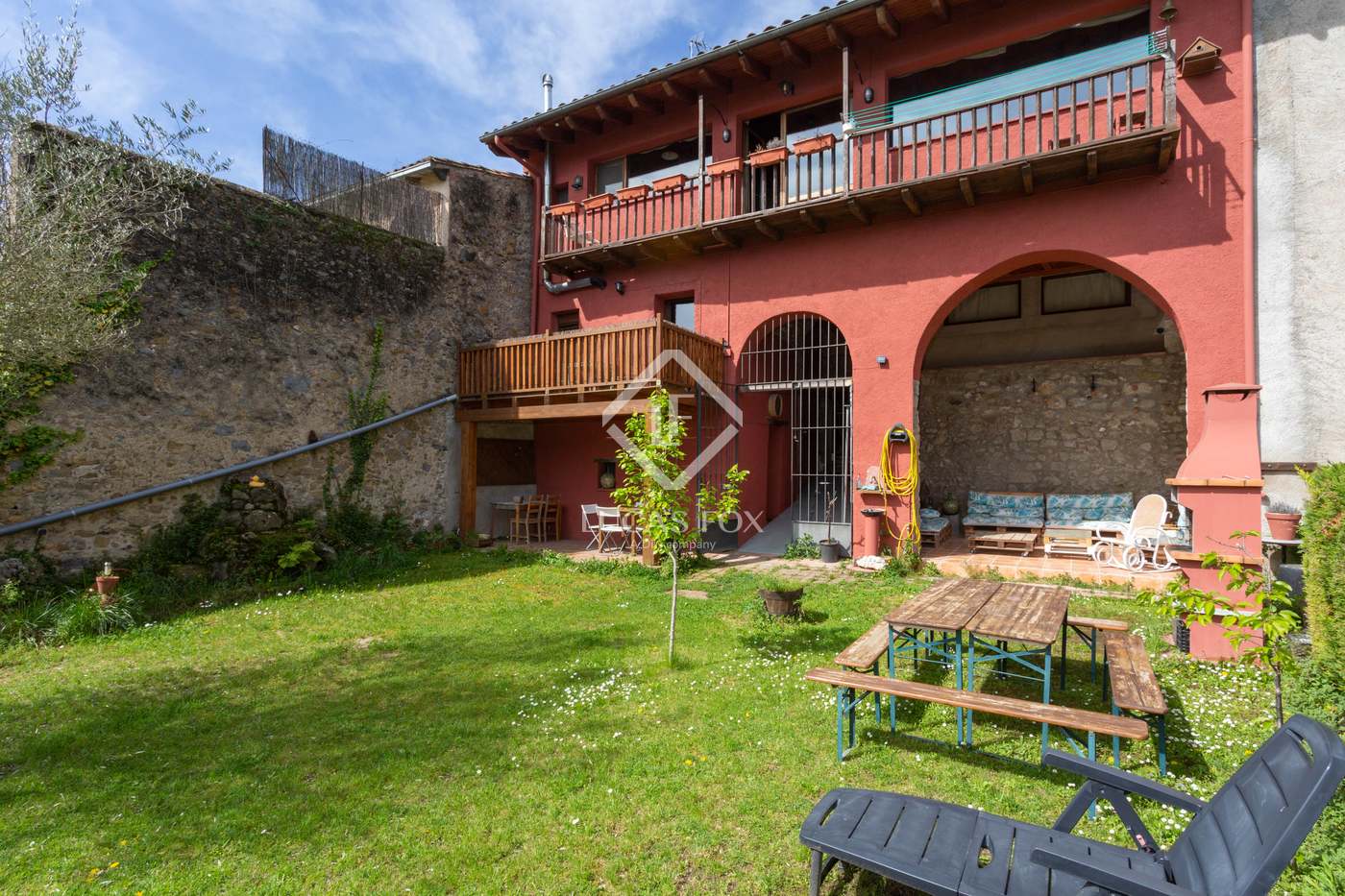 House in Sant Esteve d'en Bas - view 1