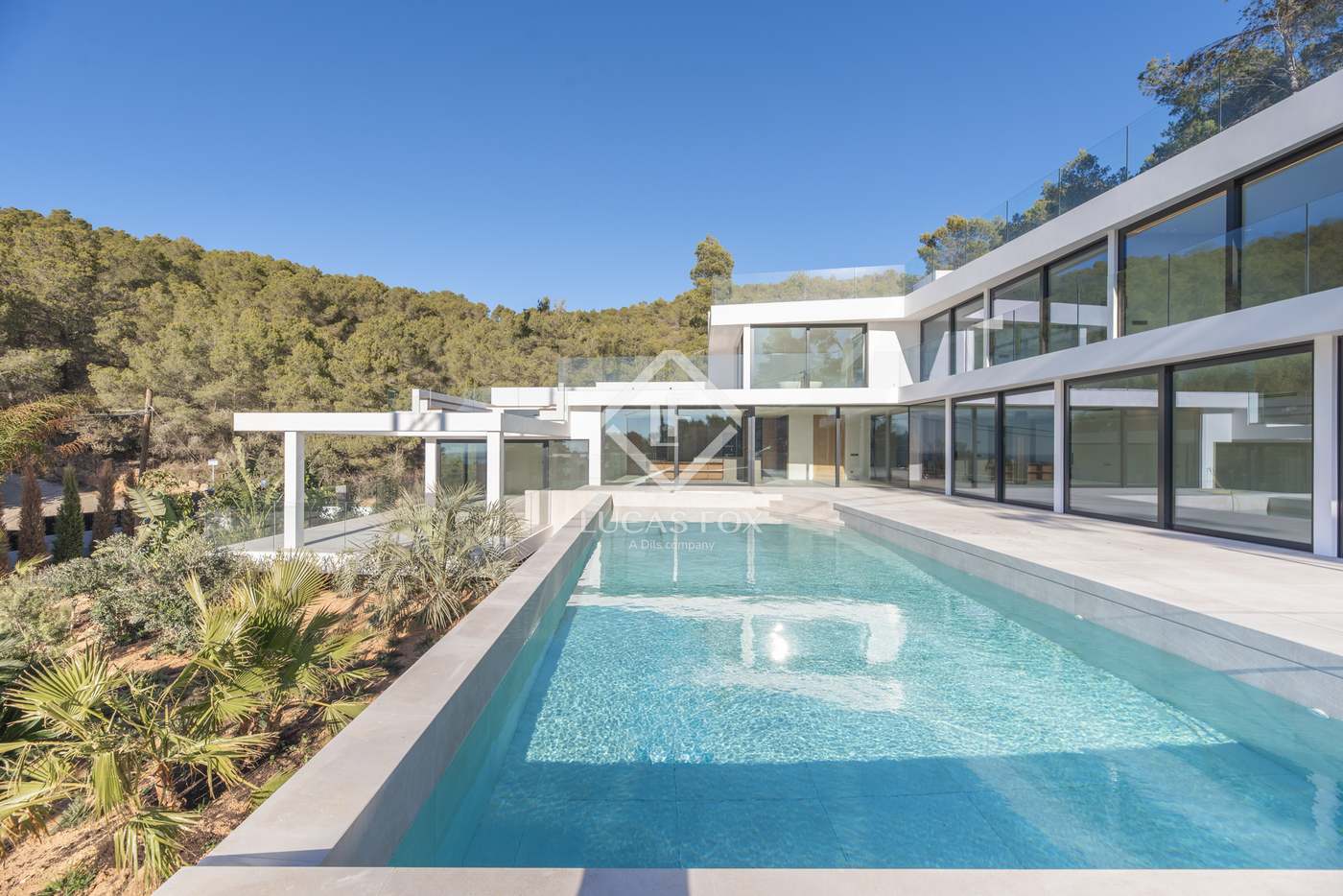 House in Sant Antoni de Portmany - view 1