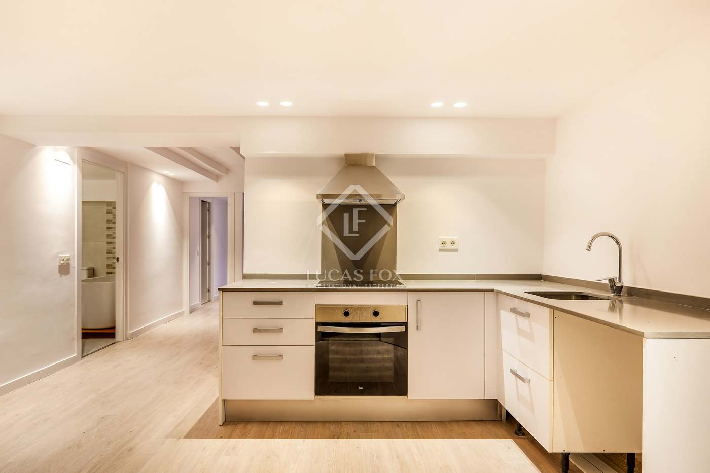 Apartment in Barcelona - view 1