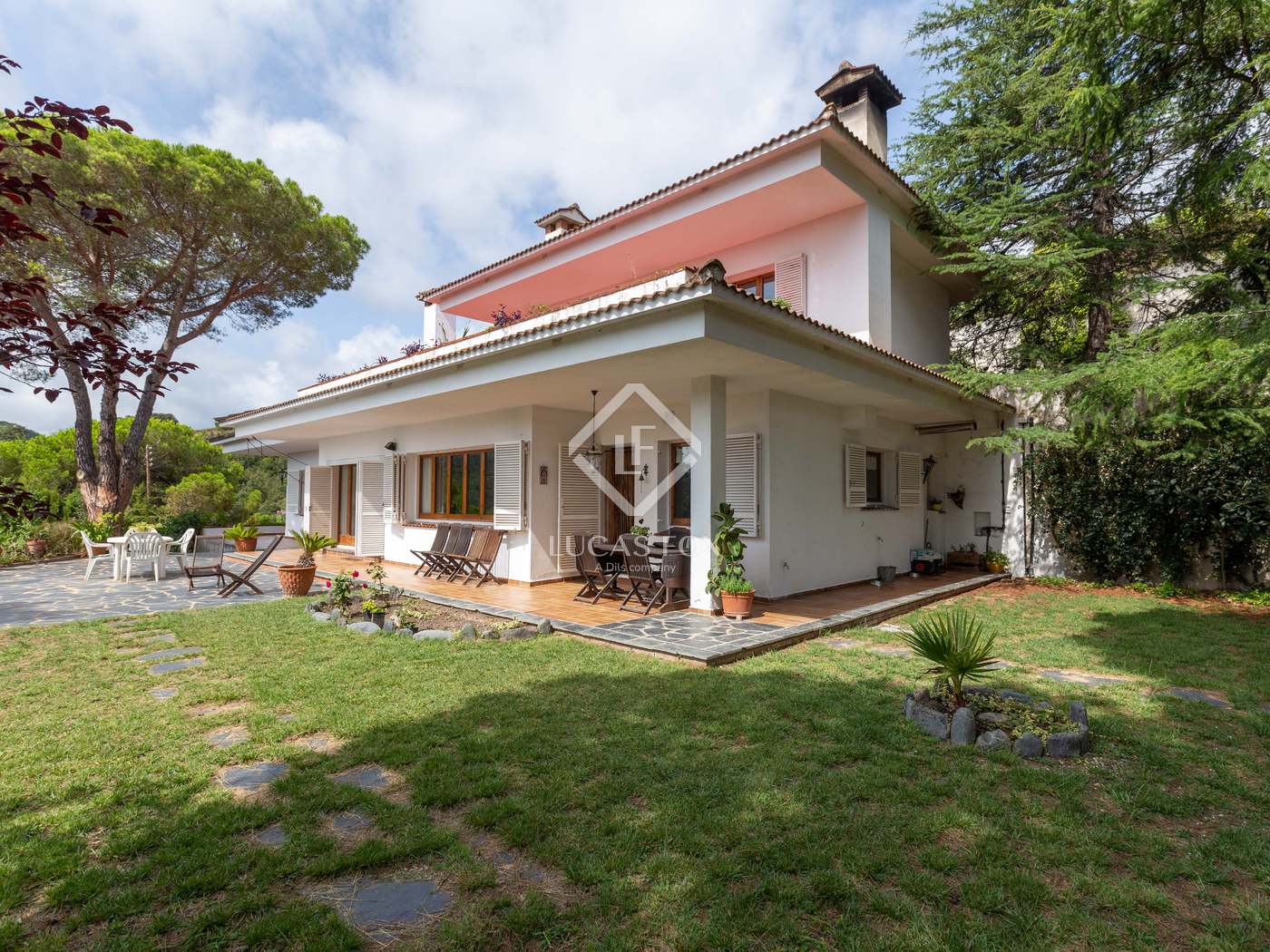 House in Sant Cebria de Vallalta - view 1