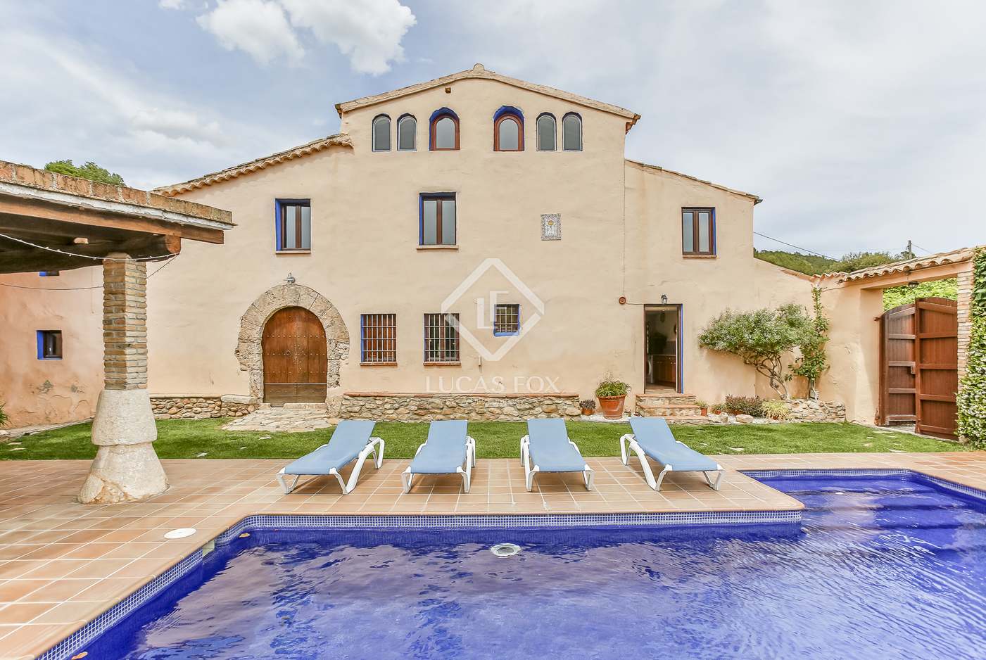 House in Torrelles de Foix - view 1