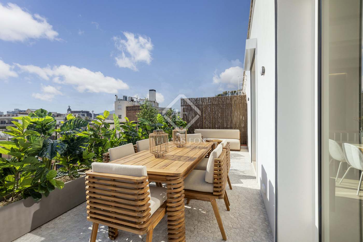 Apartment in Barcelona - view 1