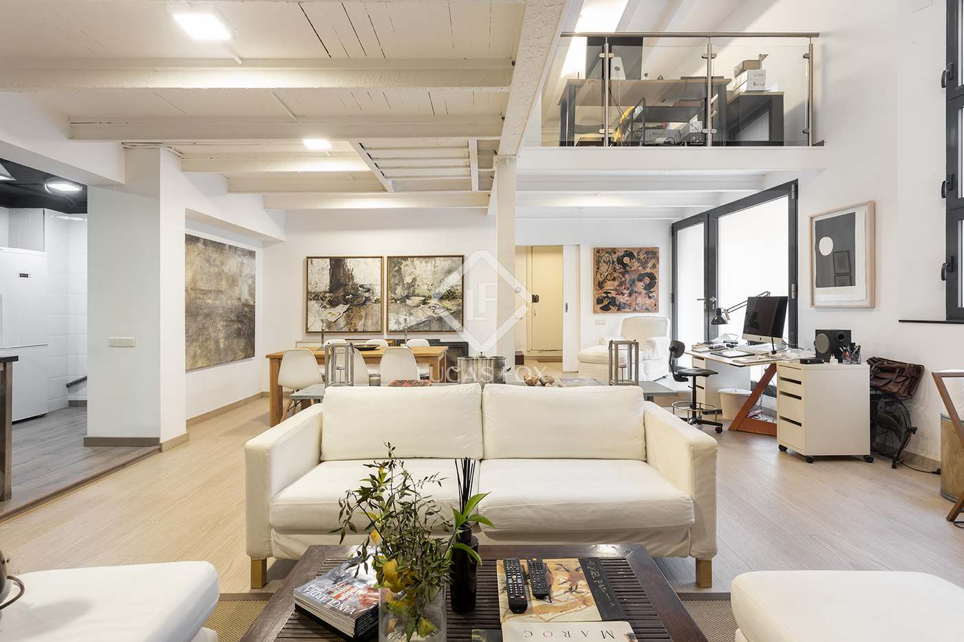 Apartment in Barcelona - view 1