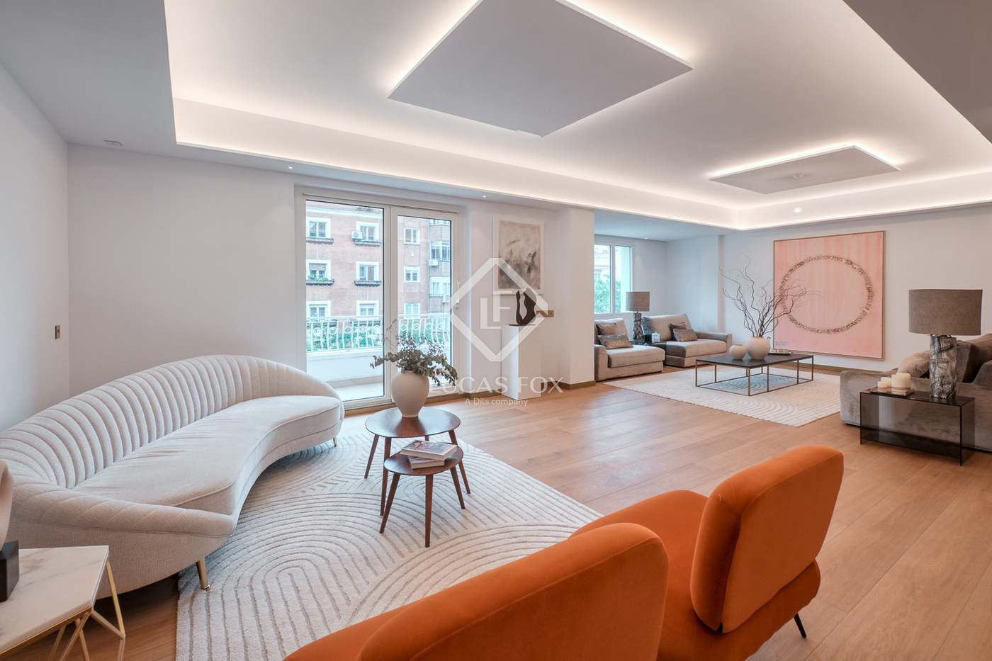 Apartment in Comunidad de Madrid - view 1