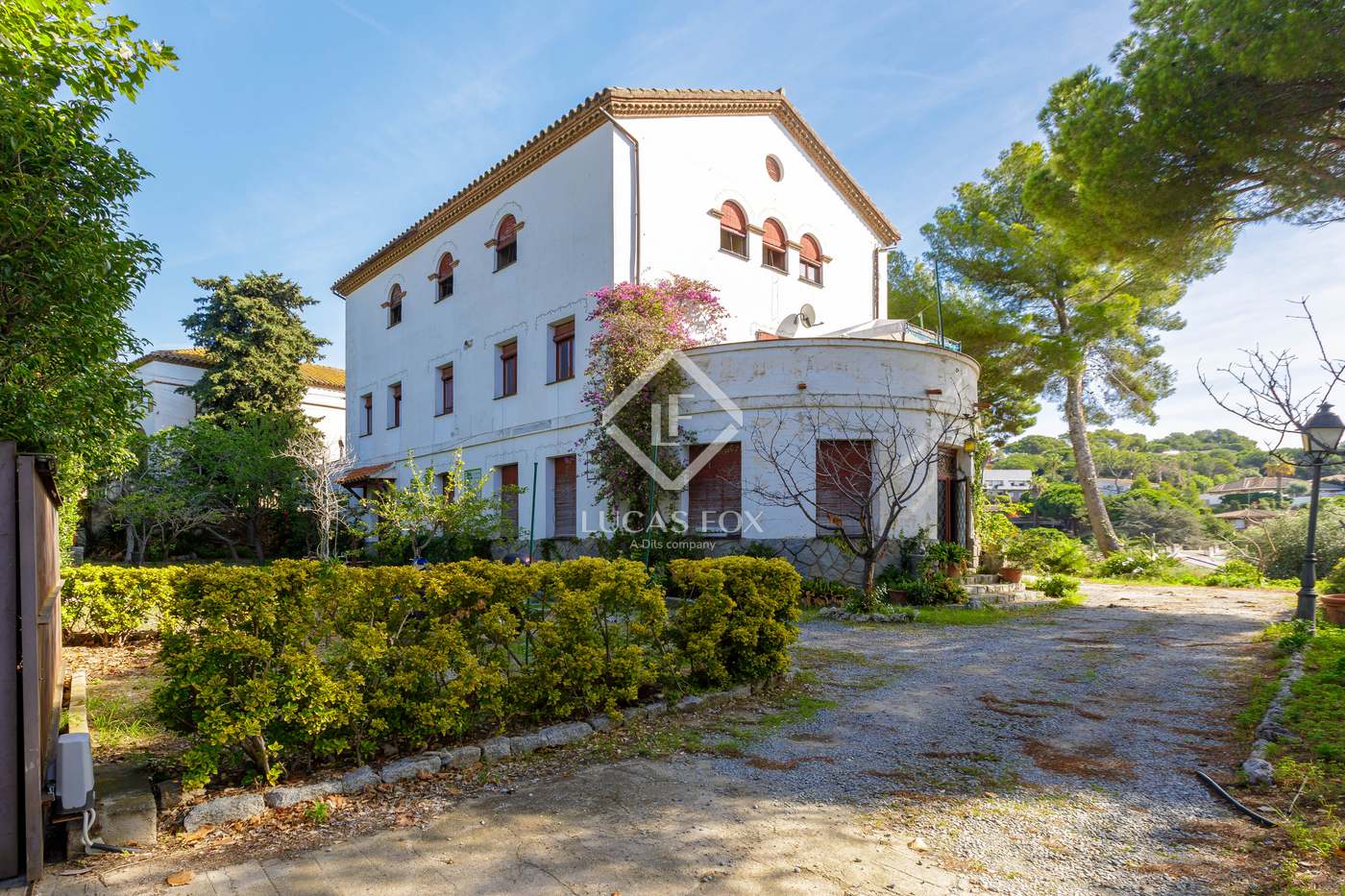 House in Premia de Dalt - view 1
