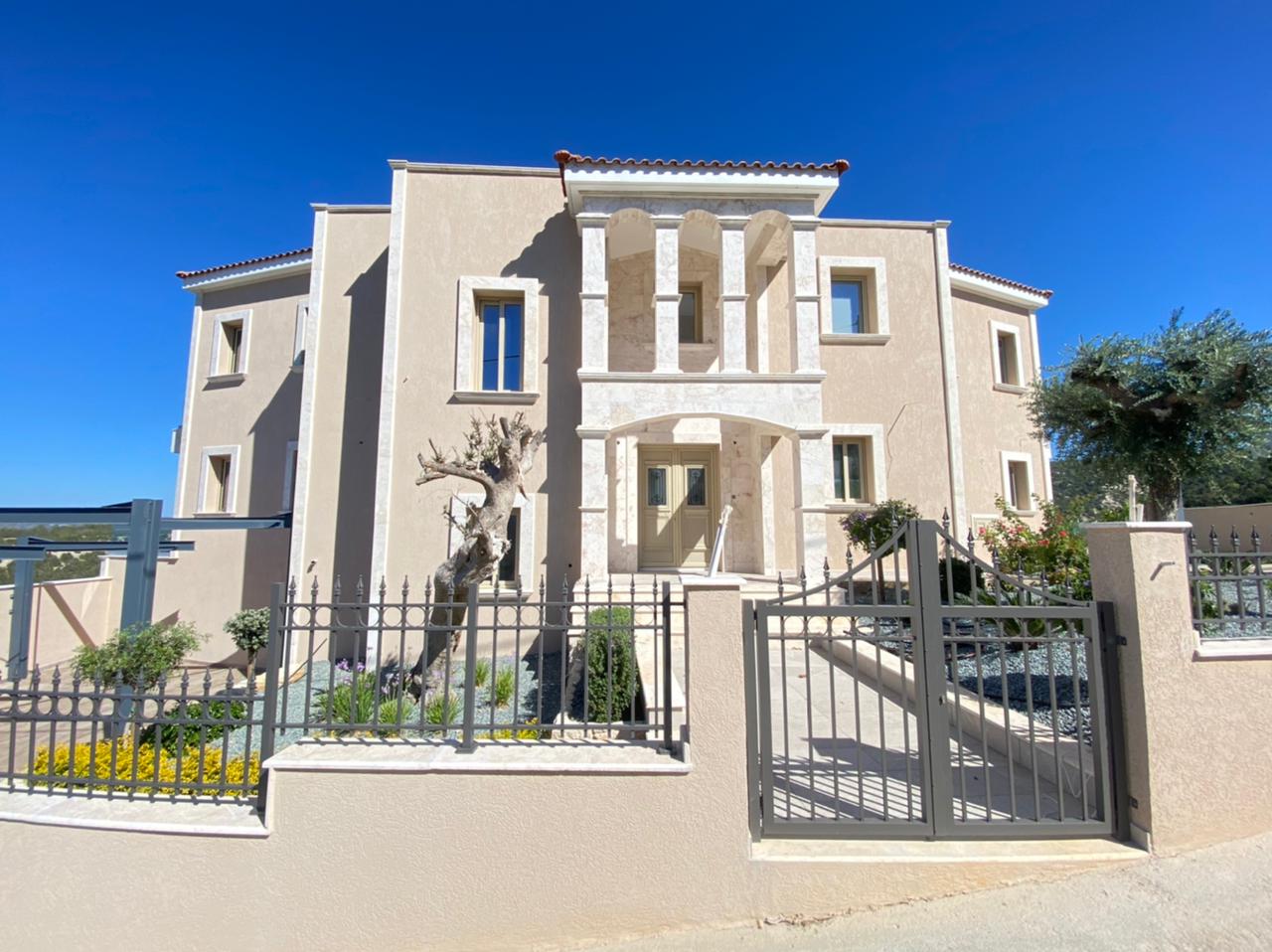 House in Pegeia - view 1