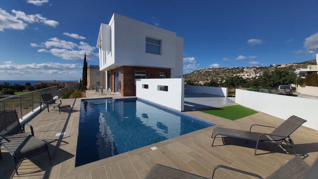 House in Pegeia - view 1