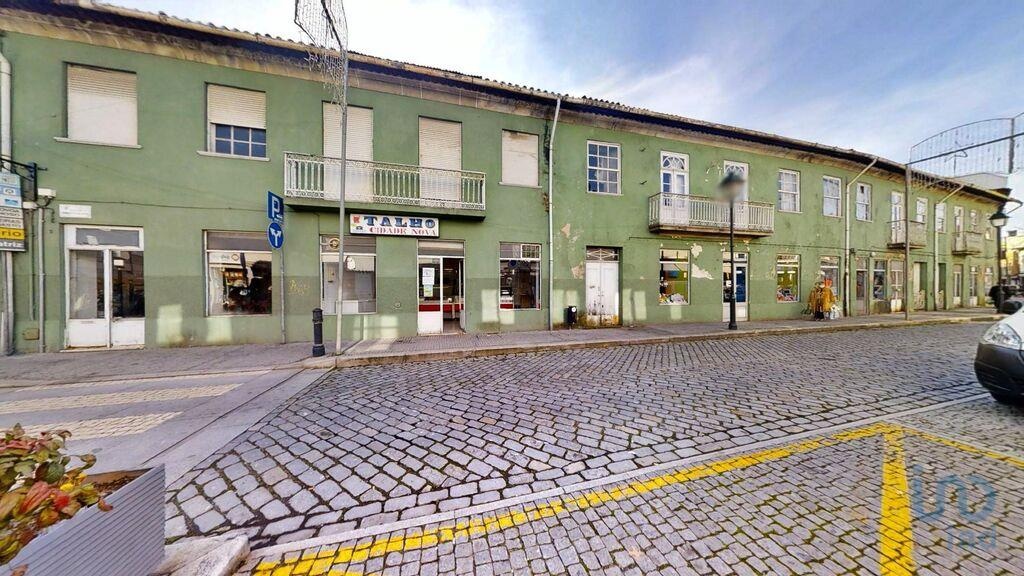 House in Fafe - view 1