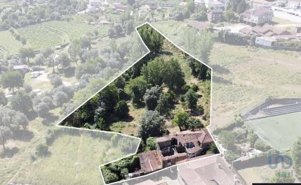 House in Arco de Baulhe - view 1