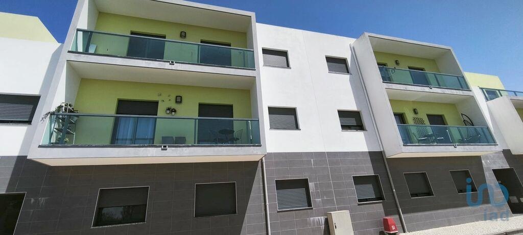 Apartment in Portela - view 1