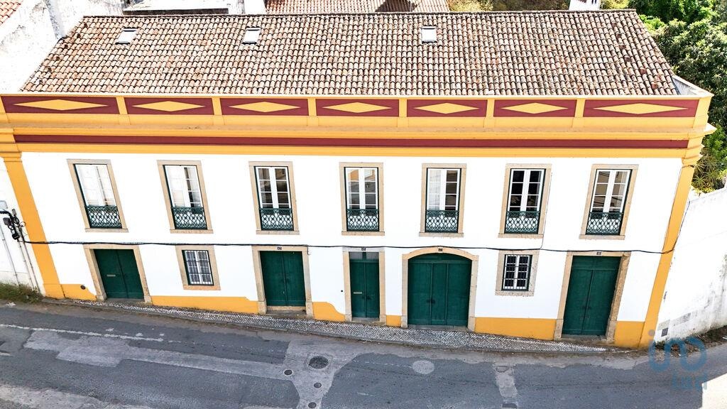 House in Abrantes - view 1