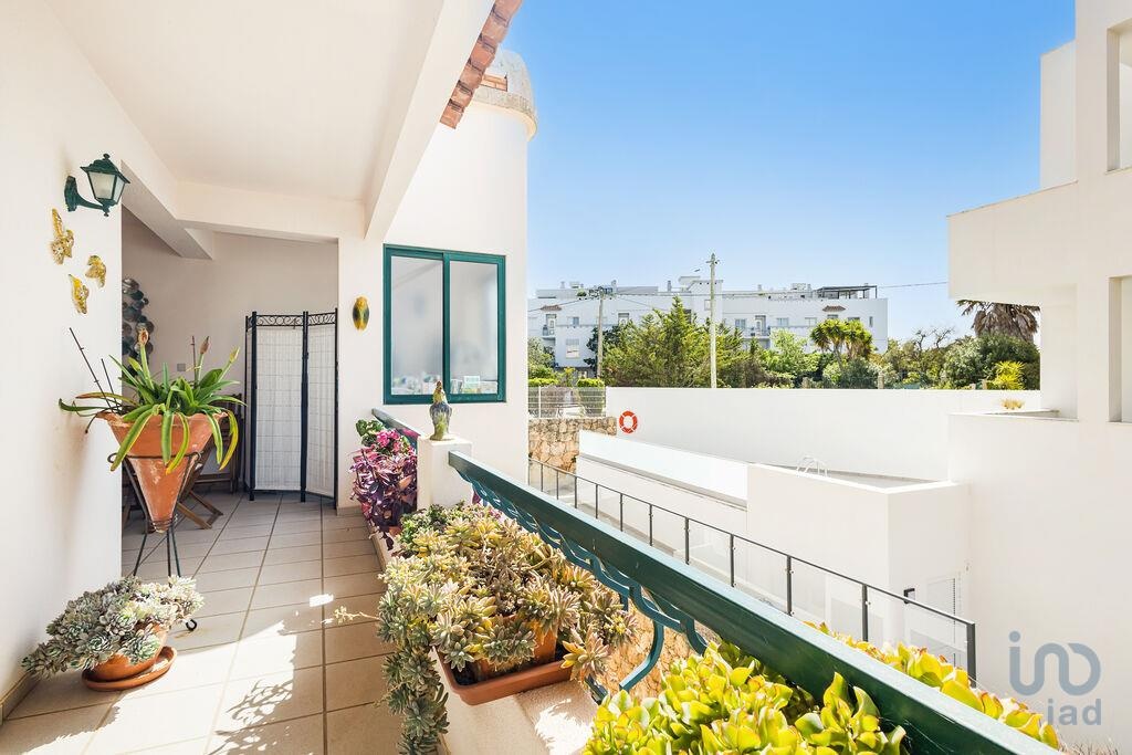 Apartment in Lagoa - view 1