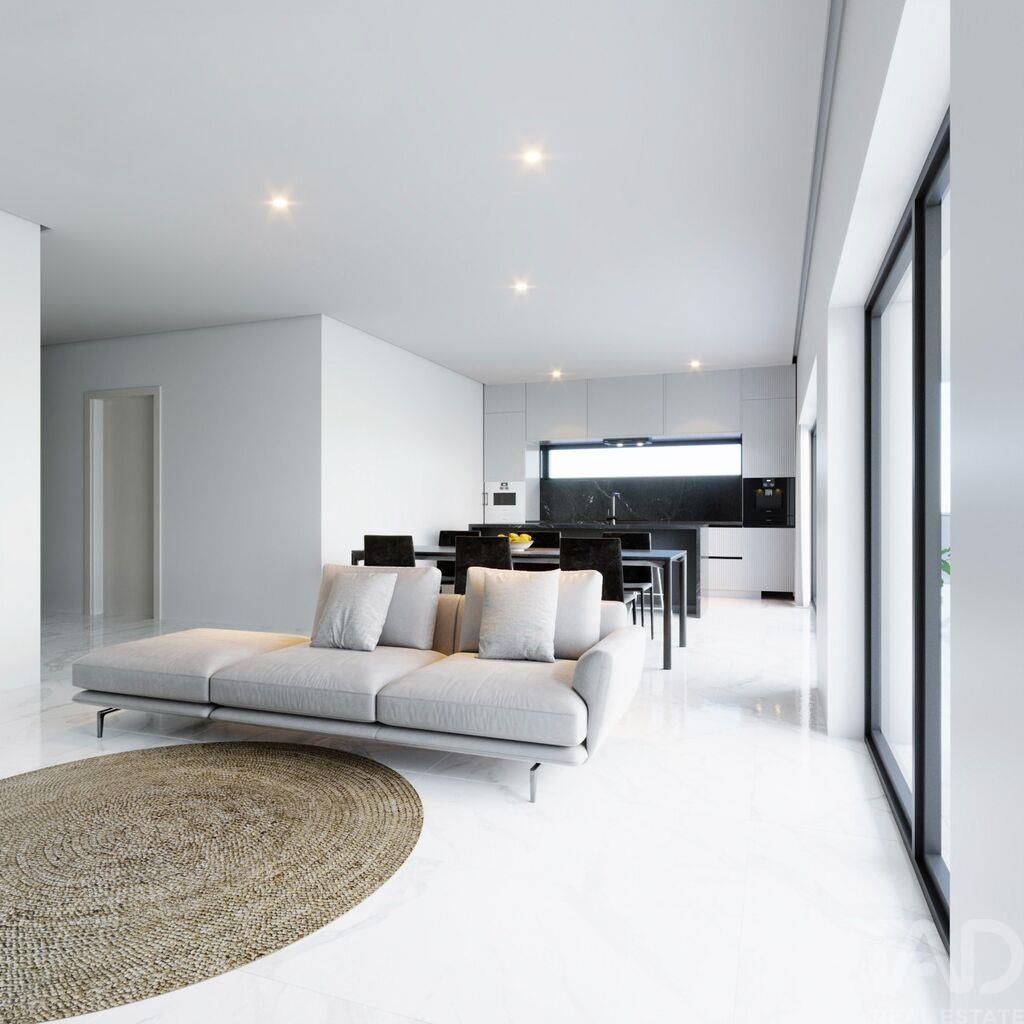 Apartment in Estombar - view 1