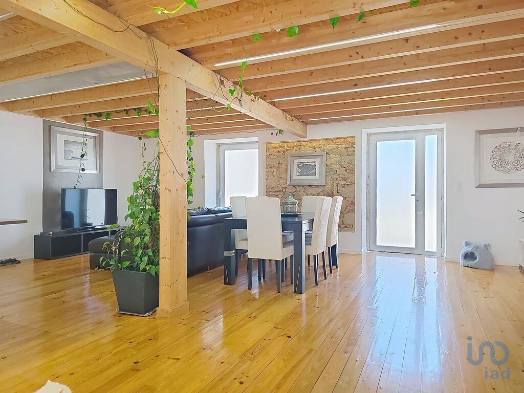 House in Torres Vedras - view 1